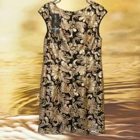 Betsy Adams NWT Holiday Season Party Sheath  Dress Size 10 - Picture 3 of 8